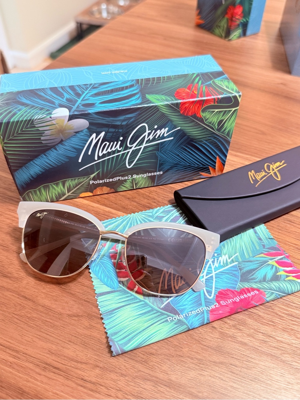 【new】Maui Jim Women's White Frame Lokelani Polarized Sunglasses
